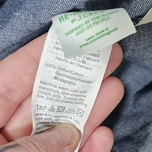 J. CREW | 100% COTTON DENIM RUFFLE NECK BUTTON DOWN BOYFRIEND SHIRT - Picture 15 of 16